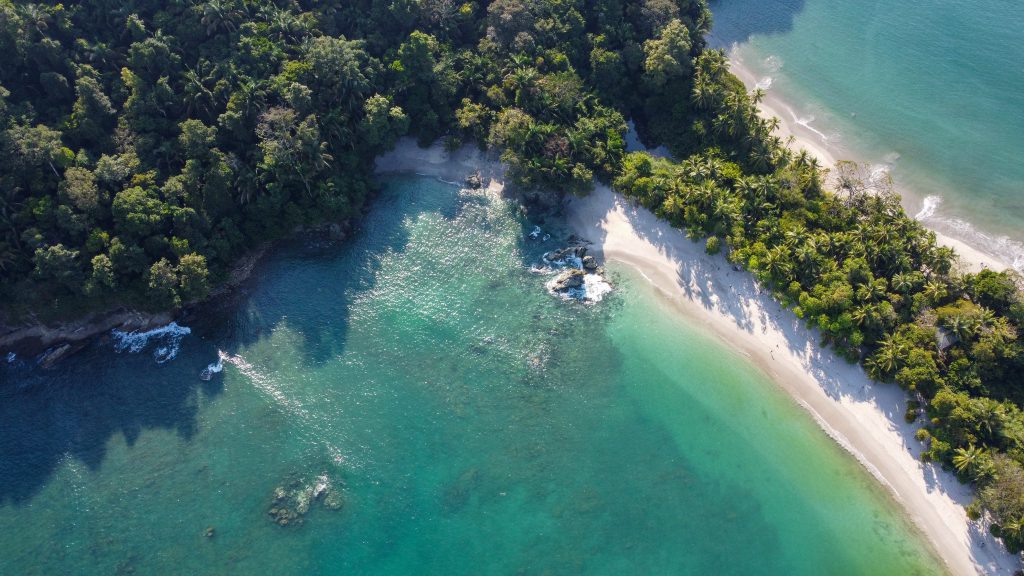 costa rica beach winter